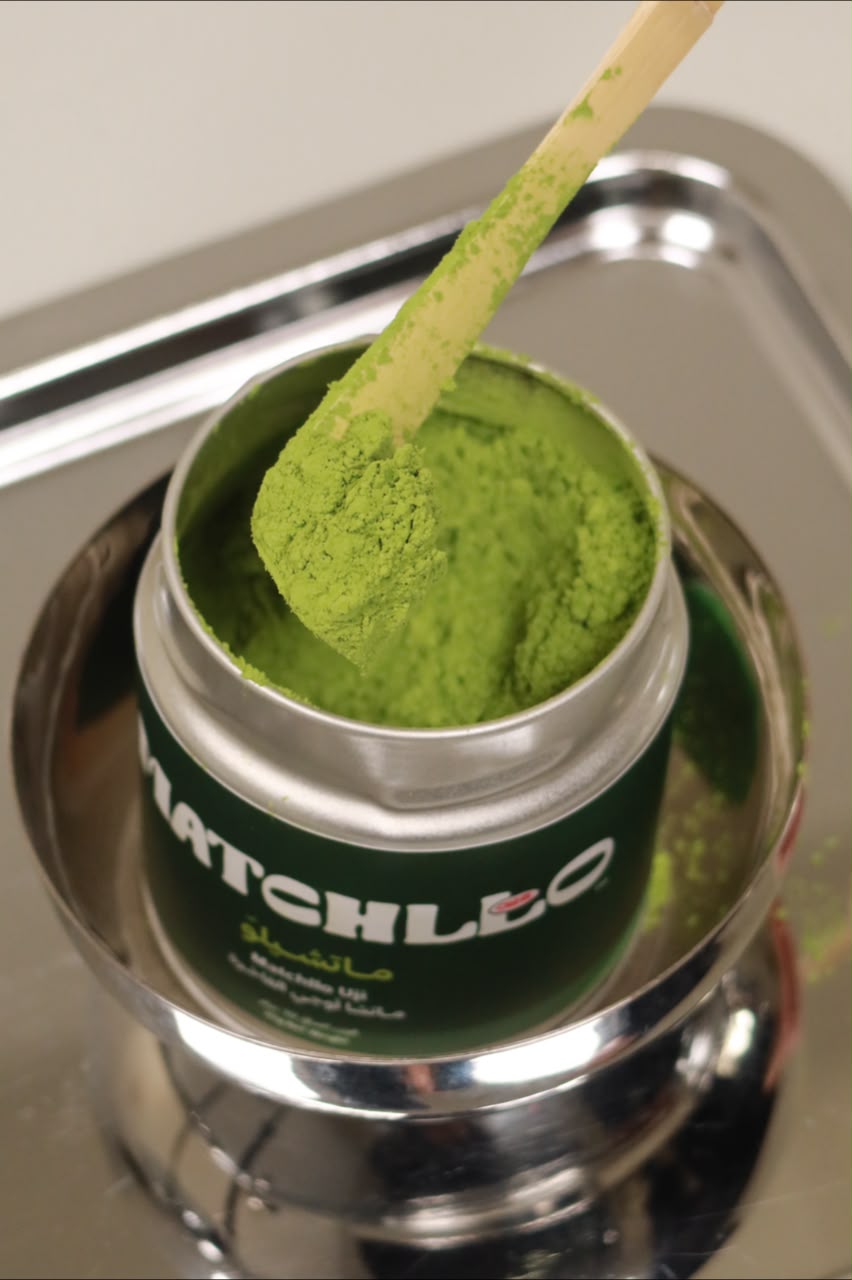 Bamboo scoop of MATCHLLO Uji matcha powder
